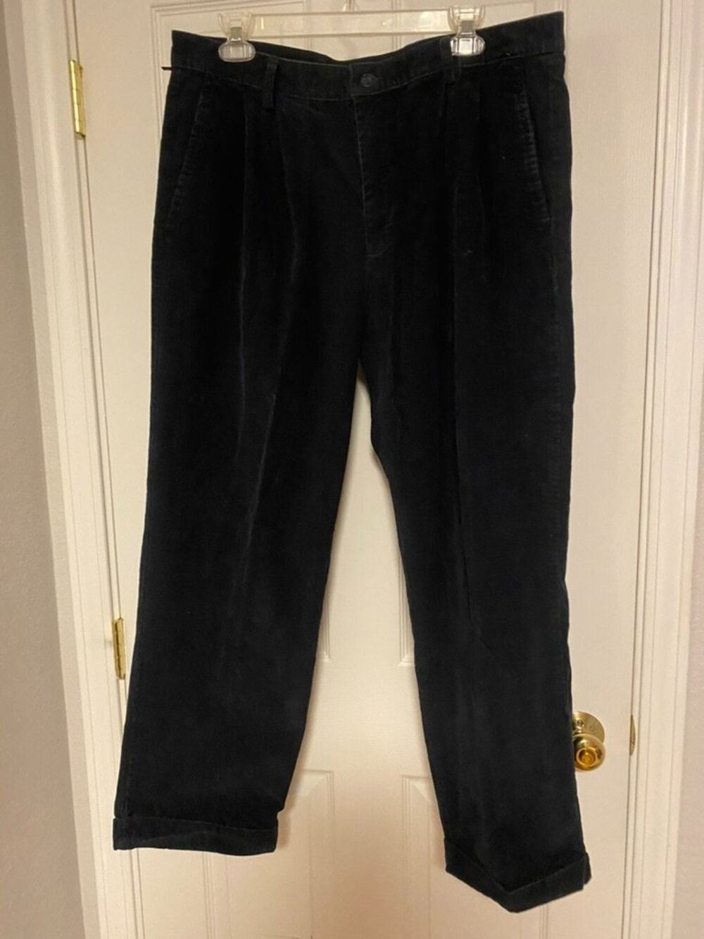 Dockers Men’s Vintage Cuffed Black Corduroy Pants - Size 36x30